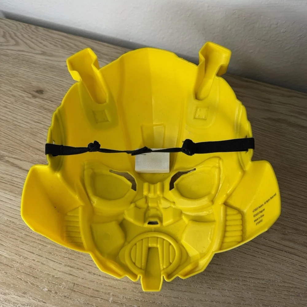 Hasbro 2023 Transformers Bumblebee Yellow Plastic Halloween Childs Mask 0733EF01